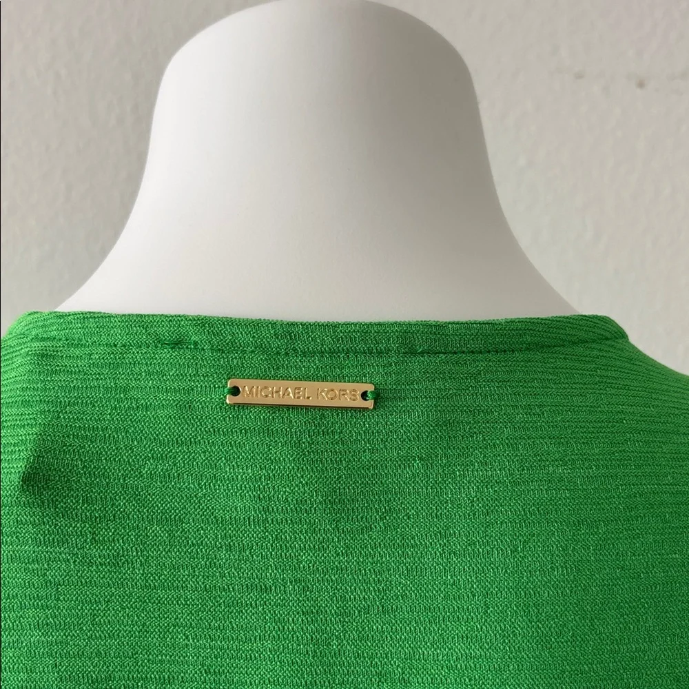 Michael Kors Green Top with Gold Accent - Picture 6 of 9